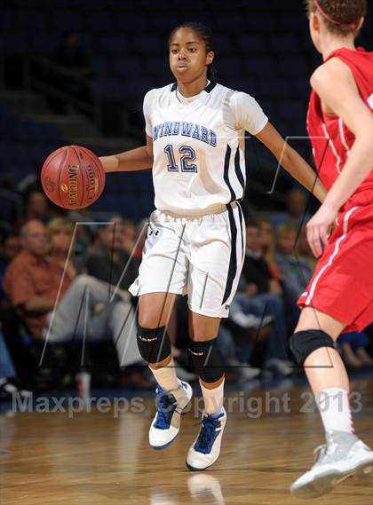 Thumbnail 3 in Windward vs. Mater Dei (CIF SoCal Open Division Regional Final) photogallery.