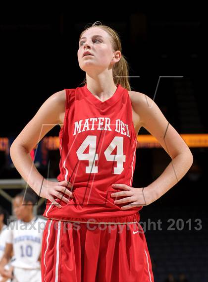Thumbnail 3 in Windward vs. Mater Dei (CIF SoCal Open Division Regional Final) photogallery.