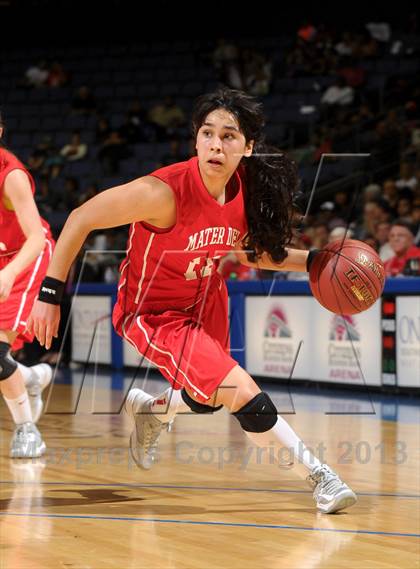 Thumbnail 2 in Windward vs. Mater Dei (CIF SoCal Open Division Regional Final) photogallery.