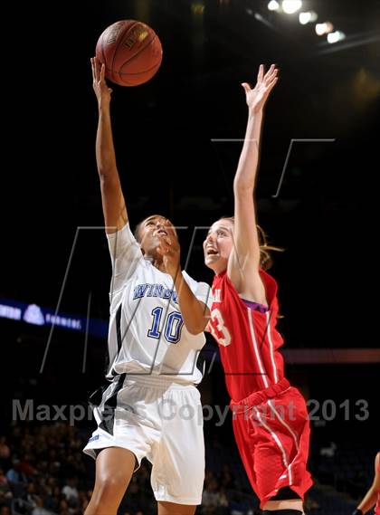 Thumbnail 1 in Windward vs. Mater Dei (CIF SoCal Open Division Regional Final) photogallery.