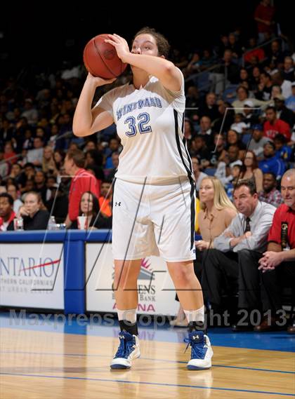 Thumbnail 2 in Windward vs. Mater Dei (CIF SoCal Open Division Regional Final) photogallery.