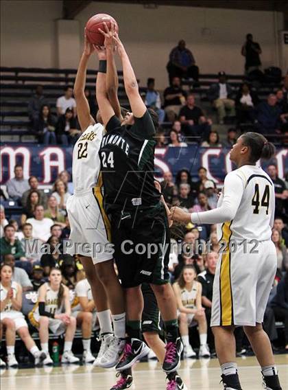 Thumbnail 1 in Miramonte vs. Bishop O'Dowd (CIF NCS D3 Final) photogallery.