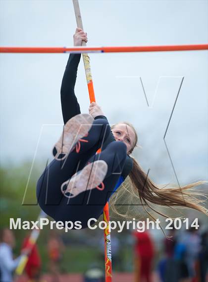 Thumbnail 3 in Nassau Coaches Invitational photogallery.