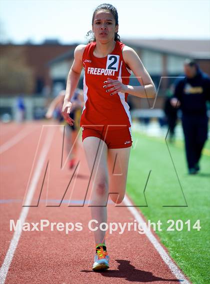 Thumbnail 2 in Nassau Coaches Invitational photogallery.