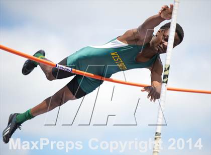 Thumbnail 2 in Nassau Coaches Invitational photogallery.