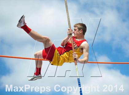 Thumbnail 1 in Nassau Coaches Invitational photogallery.