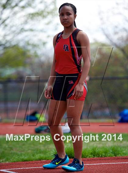 Thumbnail 2 in Nassau Coaches Invitational photogallery.