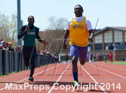 Thumbnail 2 in Nassau Coaches Invitational photogallery.