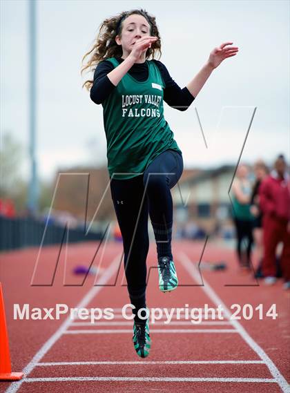 Thumbnail 3 in Nassau Coaches Invitational photogallery.