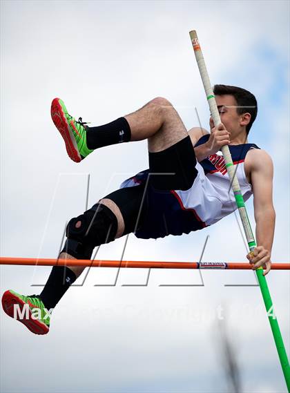 Thumbnail 3 in Nassau Coaches Invitational photogallery.