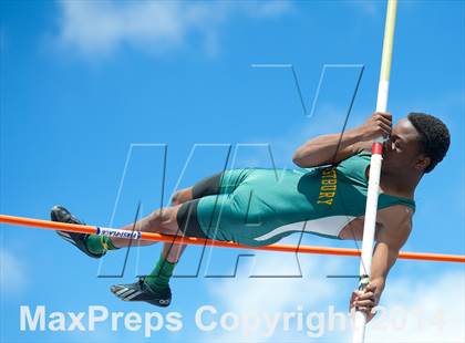 Thumbnail 2 in Nassau Coaches Invitational photogallery.