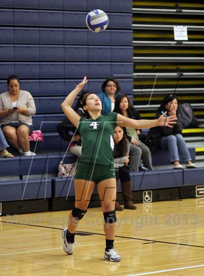 Thumbnail 3 in Sacred Heart Cathedral vs Maria Carrillo (Nor Cal Classic) photogallery.