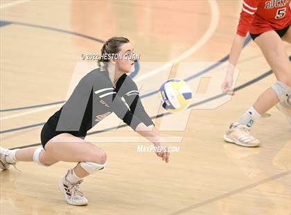Thumbnail 2 in Marina vs. Buckley (CIF-SS D5 Final) photogallery.