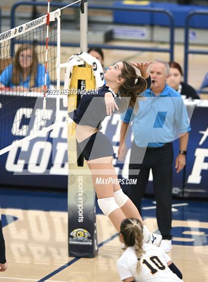 Thumbnail 2 in Marina vs. Buckley (CIF-SS D5 Final) photogallery.