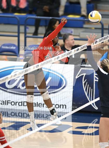 Thumbnail 2 in Marina vs. Buckley (CIF-SS D5 Final) photogallery.