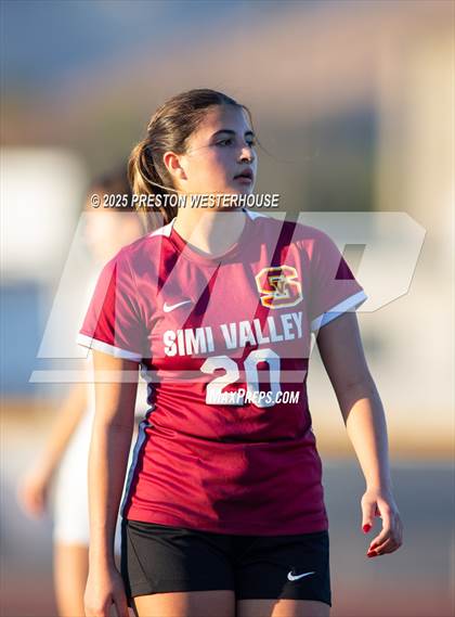 Thumbnail 1 in Golden Valley @ Simi Valley photogallery.