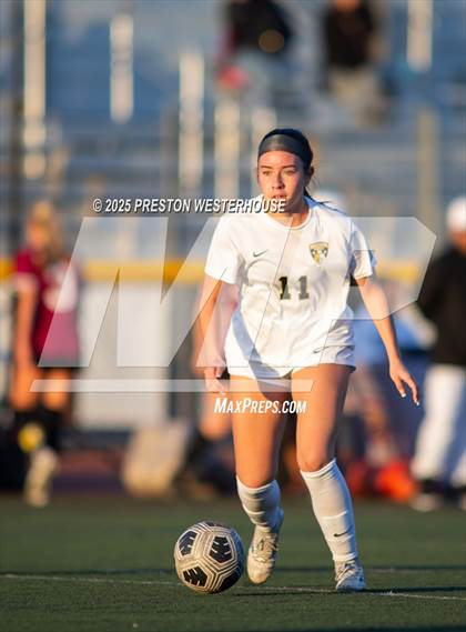 Thumbnail 3 in Golden Valley @ Simi Valley photogallery.