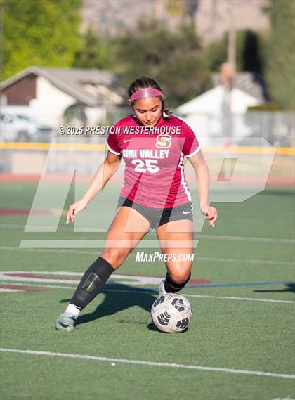 Thumbnail 3 in Golden Valley @ Simi Valley photogallery.