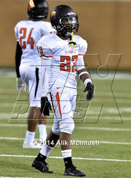 Thumbnail 3 in St. Pius X vs. All Saints photogallery.