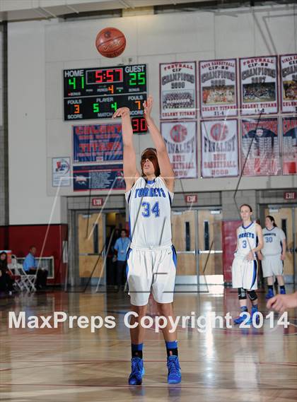 Thumbnail 3 in Immanuel vs. La Jolla Country Day (CIF SoCal Regional D5 Final) photogallery.