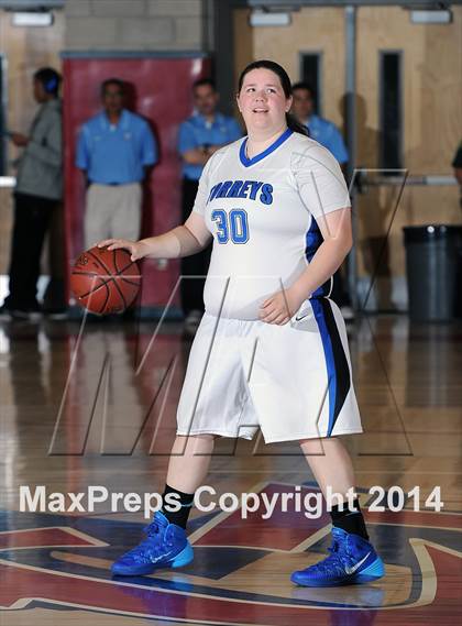 Thumbnail 1 in Immanuel vs. La Jolla Country Day (CIF SoCal Regional D5 Final) photogallery.