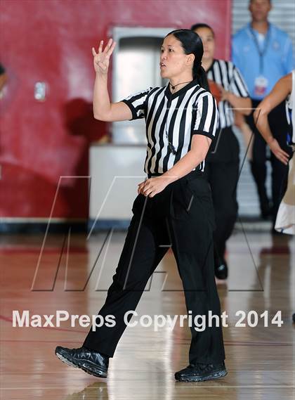 Thumbnail 1 in Immanuel vs. La Jolla Country Day (CIF SoCal Regional D5 Final) photogallery.