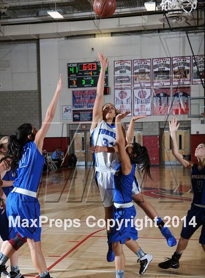 Thumbnail 2 in Immanuel vs. La Jolla Country Day (CIF SoCal Regional D5 Final) photogallery.