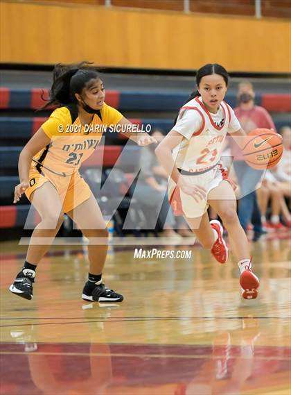 Thumbnail 3 in Bishop O'Dowd vs. Seton Catholic (Nike Tournament of Champions) photogallery.