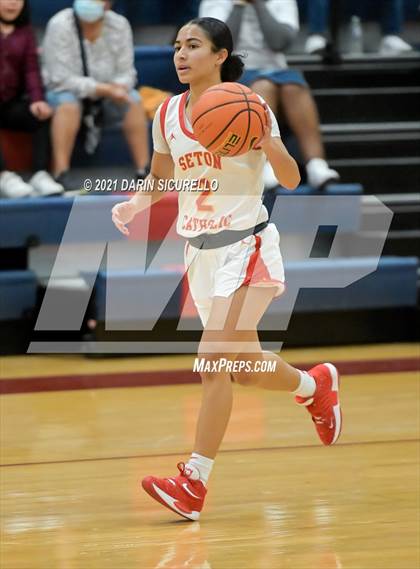 Thumbnail 2 in Bishop O'Dowd vs. Seton Catholic (Nike Tournament of Champions) photogallery.