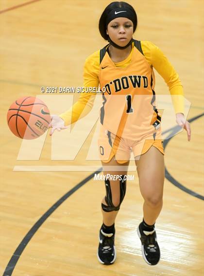 Thumbnail 1 in Bishop O'Dowd vs. Seton Catholic (Nike Tournament of Champions) photogallery.