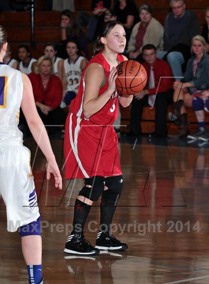 Thumbnail 2 in Oliver Springs vs. Oakdale  (TSSAA D4-A District Quarterfinals) photogallery.