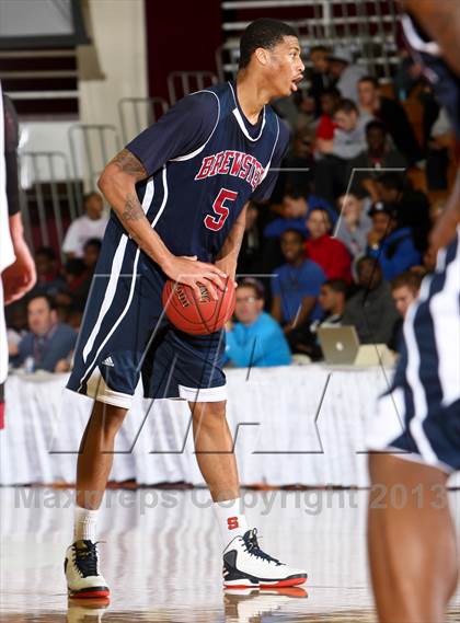 Thumbnail 3 in Brewster Academy vs. South Kent (Spalding Hoophall Classic) photogallery.