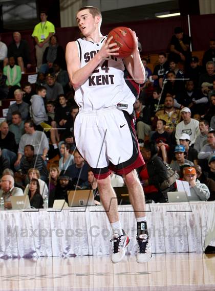 Thumbnail 1 in Brewster Academy vs. South Kent (Spalding Hoophall Classic) photogallery.