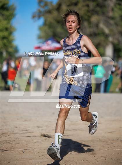 Thumbnail 2 in CSN Invitational B photogallery.