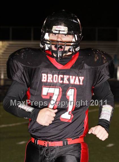 Thumbnail 2 in Oliver vs. Brockway (PIAA Class AA  1st Round) photogallery.