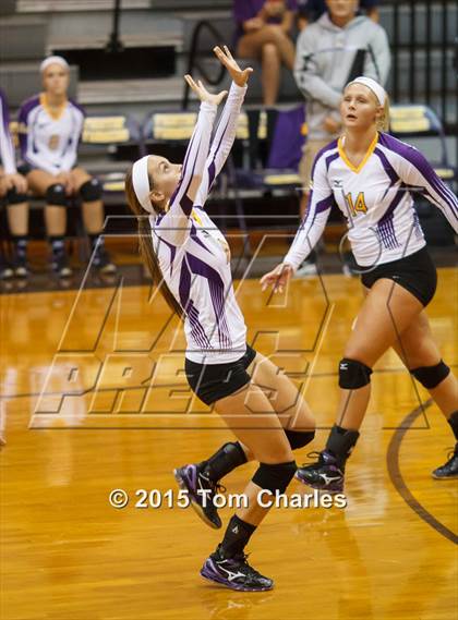 Thumbnail 3 in Farmersville vs Princeton (Farmersville Tournament) photogallery.