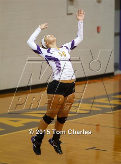 Thumbnail 3 in Farmersville vs Princeton (Farmersville Tournament) photogallery.