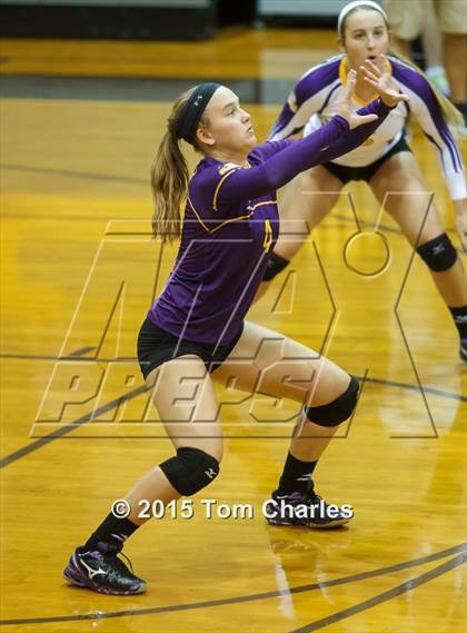 Thumbnail 1 in Farmersville vs Princeton (Farmersville Tournament) photogallery.
