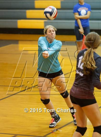 Thumbnail 1 in Farmersville vs Princeton (Farmersville Tournament) photogallery.