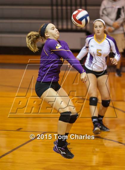 Thumbnail 3 in Farmersville vs Princeton (Farmersville Tournament) photogallery.