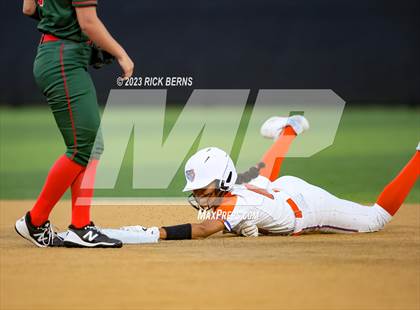 Thumbnail 3 in Grand Oaks vs The Woodlands photogallery.