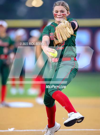 Thumbnail 2 in Grand Oaks vs The Woodlands photogallery.
