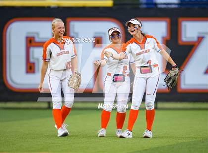 Thumbnail 3 in Grand Oaks vs The Woodlands photogallery.