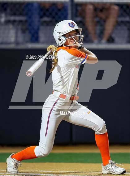 Thumbnail 2 in Grand Oaks vs The Woodlands photogallery.