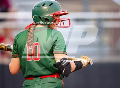 Thumbnail 2 in Grand Oaks vs The Woodlands photogallery.