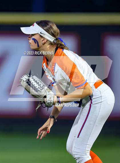 Thumbnail 1 in Grand Oaks vs The Woodlands photogallery.