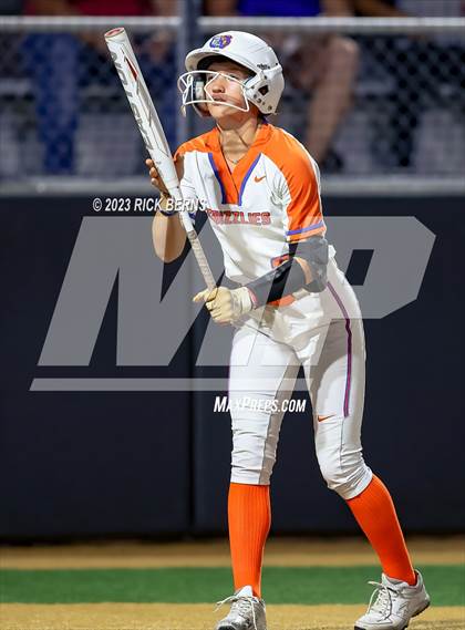 Thumbnail 2 in Grand Oaks vs The Woodlands photogallery.