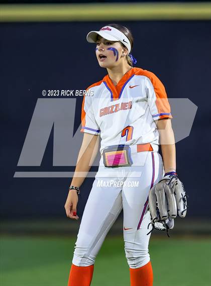 Thumbnail 2 in Grand Oaks vs The Woodlands photogallery.