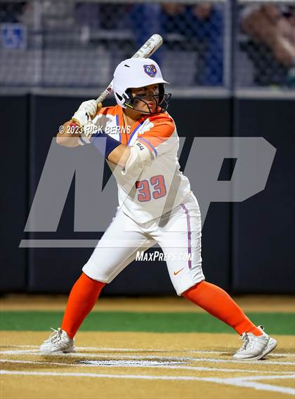Thumbnail 1 in Grand Oaks vs The Woodlands photogallery.