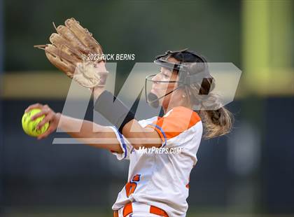 Thumbnail 3 in Grand Oaks vs The Woodlands photogallery.